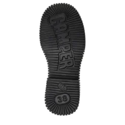 Camper Der qualitativ hochwertig und komfortabel designte schwarz Stiefel