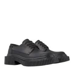 Camper Der qualitativ hochwertig und komfortabel designte schwarz Schnürschuhe