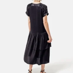 Helene Galwas Kurzarmkleid AVARE schwarz Midikleid