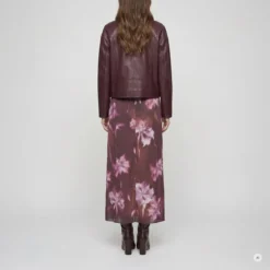 Marc Aurel Diese verkürzte Jacke aus weicher Kunstlederqualit lila Lederjacke