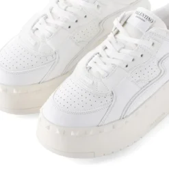 Valentino Garavani Plateau-Sneaker Freedots XL weiß Schnürschuhe